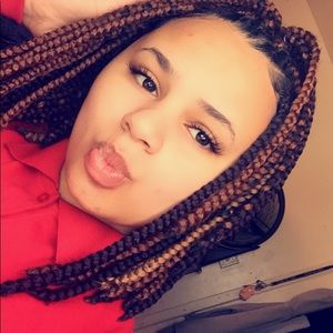 Meet your Posher, Desirae